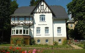 Ferienwohnung in Villa